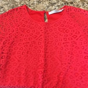 Bright Red Top M